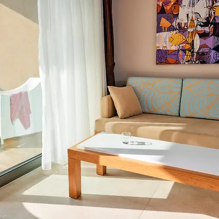 Tui Magic Life Jacaranda 5*