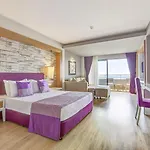 Tui Magic Life Jacaranda 5*
