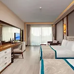 Tui Magic Life Jacaranda 5* シダ