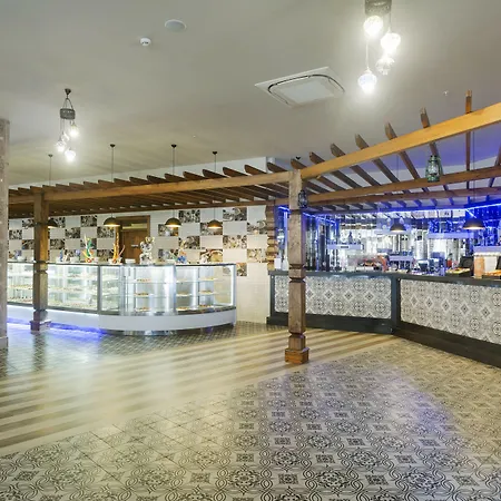 Tui Magic Life Jacaranda Szálloda Side