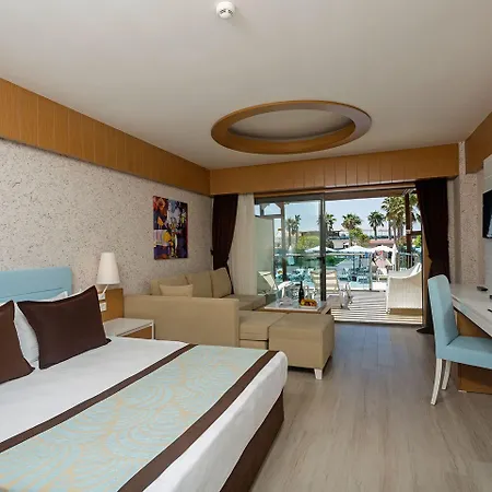 Tui Magic Life Jacaranda 5* シダ