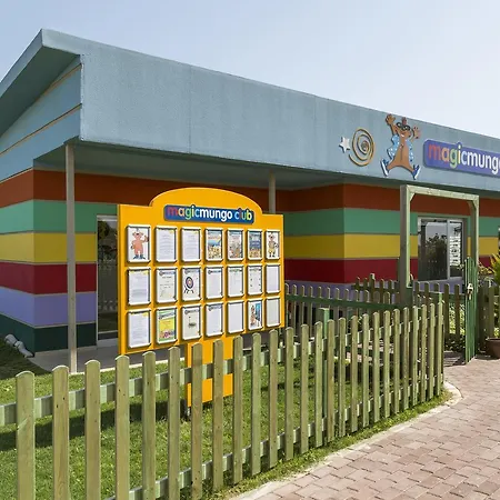 Szálloda Tui Magic Life Jacaranda Side