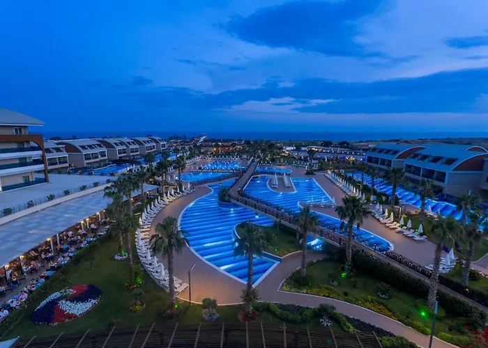 Tui Magic Life Jacaranda