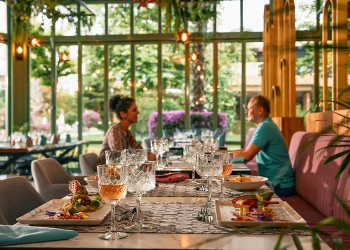 Tui Magic Life Jacaranda Side