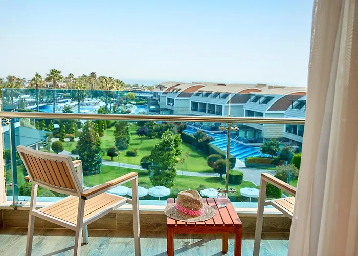 Tui Magic Life Jacaranda 5*