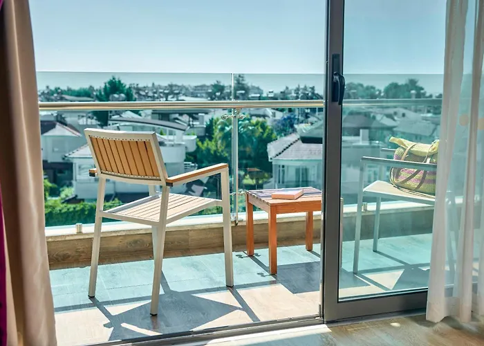 Tui Magic Life Jacaranda Side