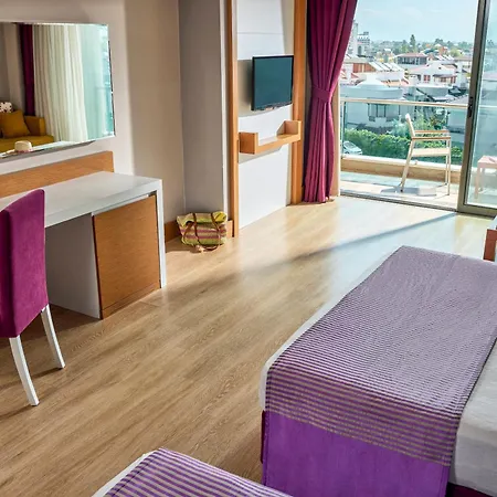 Tui Magic Life Jacaranda Hotel