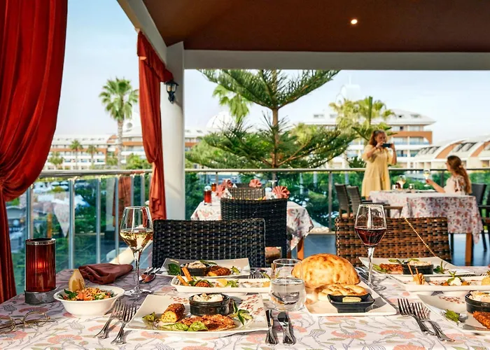 Hotel Tui Magic Life Jacaranda