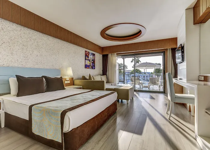 Tui Magic Life Jacaranda Hotel 5*